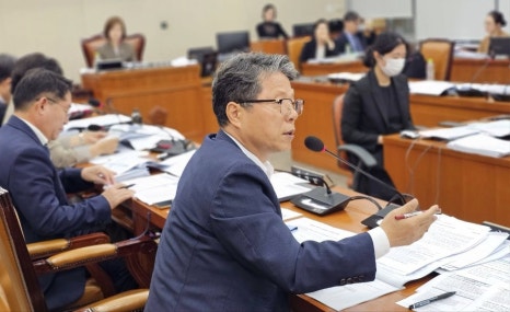 윤정부 3년, 노인여가복지시설 늘었지만 이용률·보급률은 제자리