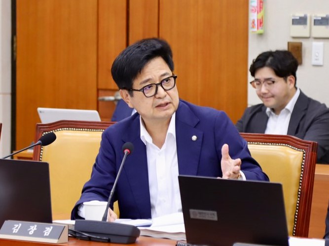 KT 소액결제 해킹, 장기 고객도 예외 없었다…가입 시기·연령 불문 ‘무차별 피해’