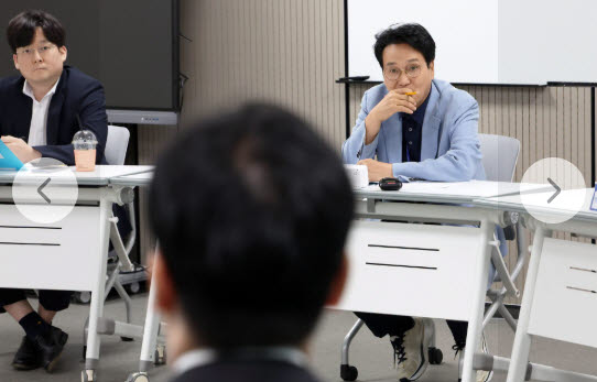 36대 1 몰리자 50명→300명…경기도 ‘교권보호전담관’ 6배 늘렸다
