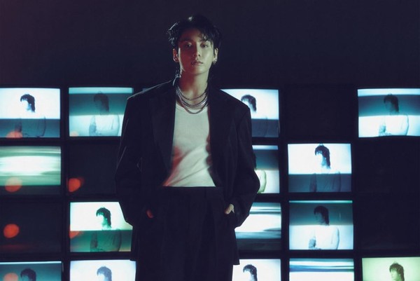 음악 산업과 팬 문화가 보여주는 디지털 음원 소비의 변화: BTS 정국의 기록적 스트리밍 사례 분석